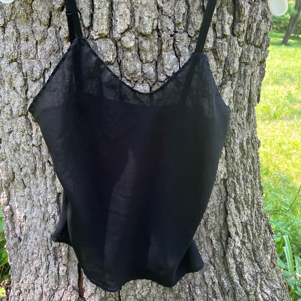 ⬇️Price Drop!⬇️ Wondermaid Sheer Camisole in size 34